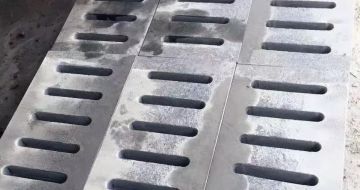 自贡 芝麻灰石材沟盖板