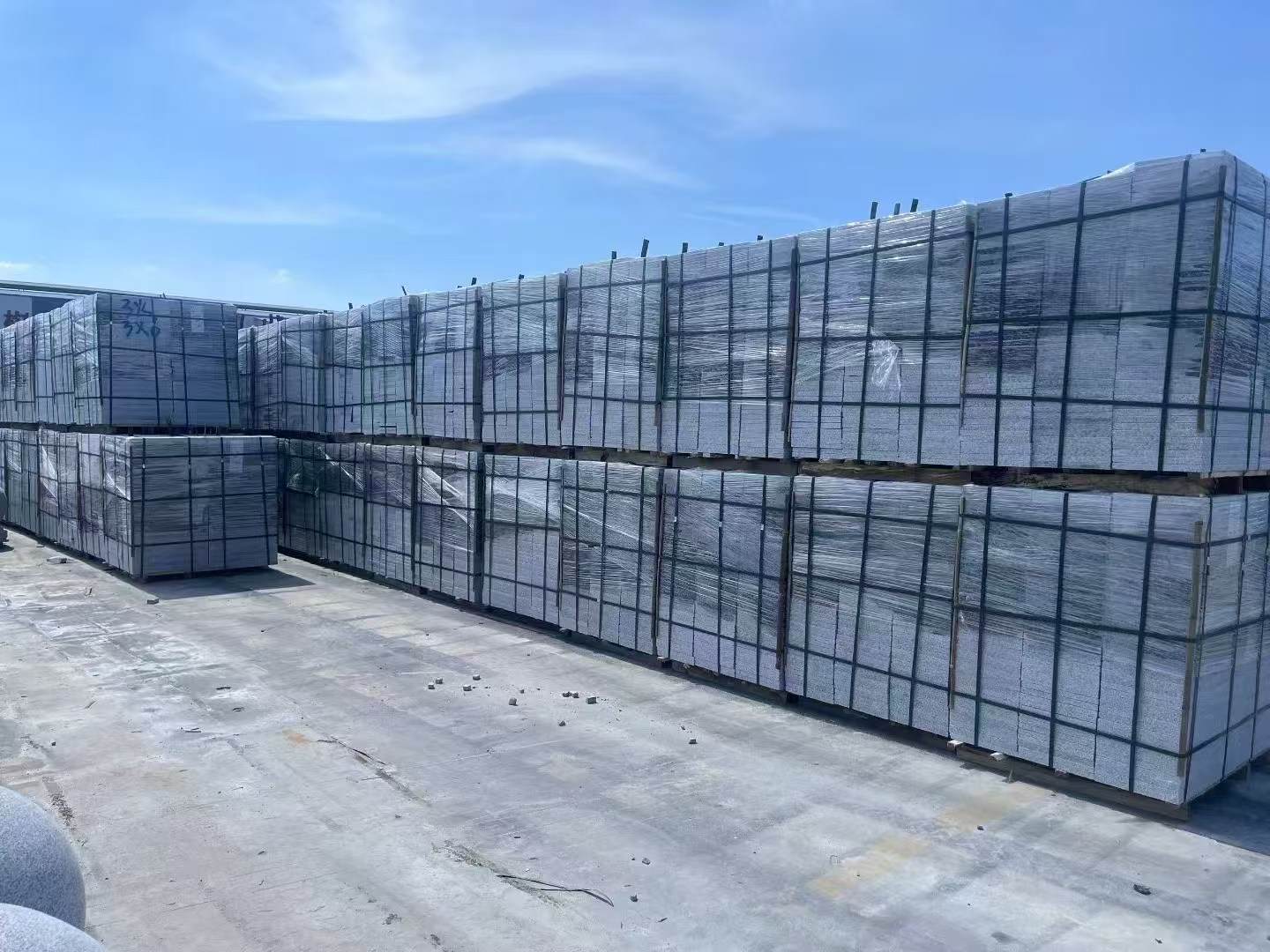 自贡 芝麻白火烧成品300*600地铺料，大量现货，物美价廉