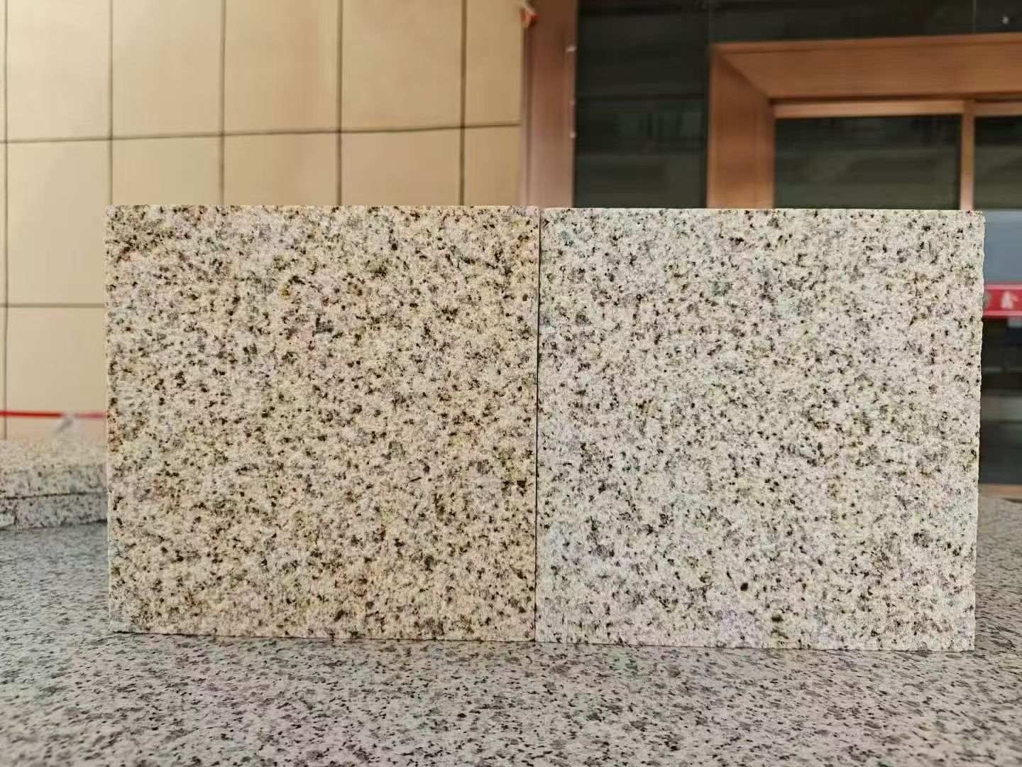 自贡 黄金麻荔枝面，中黄与浅黄